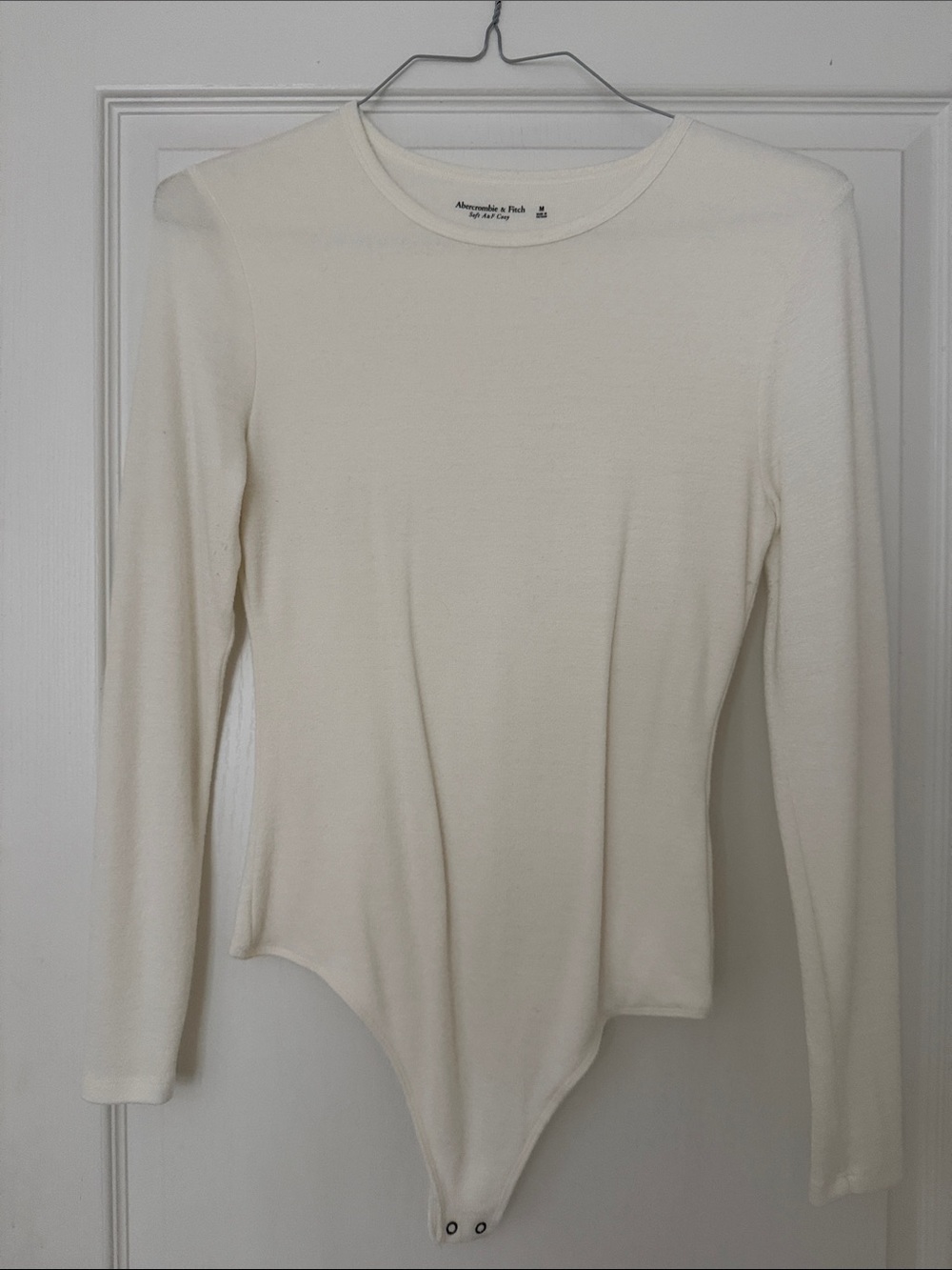 Abercrombie & Fitch Ivory Long-Sleeve Ribbed Bodysuit
